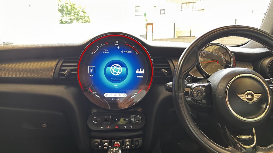 あとづけ屋 Androidナビ車内写真