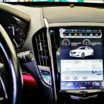 テスラナビ取付け　インストール完了