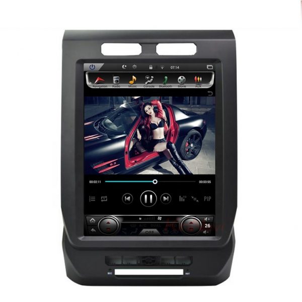 フォードF150　テスラスタイルナビ