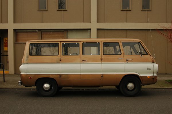 DODGE バンA108