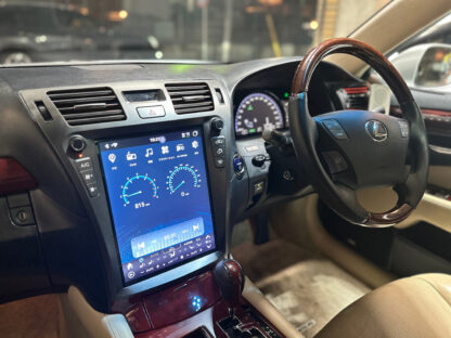 LS460ハイテックナビホーム画面