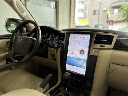 LX570ナビ交換