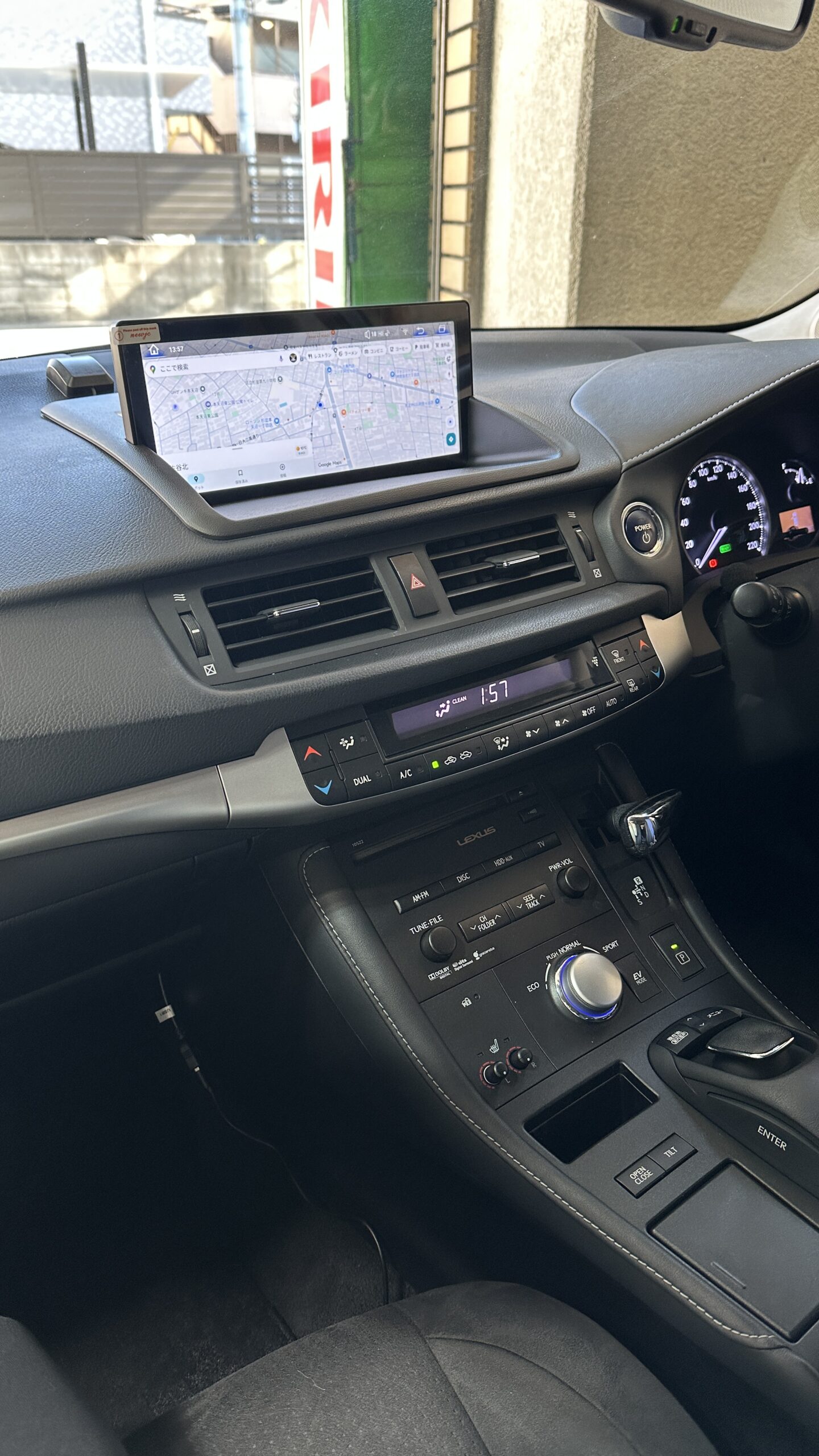 レクサスCT200HアベマTV