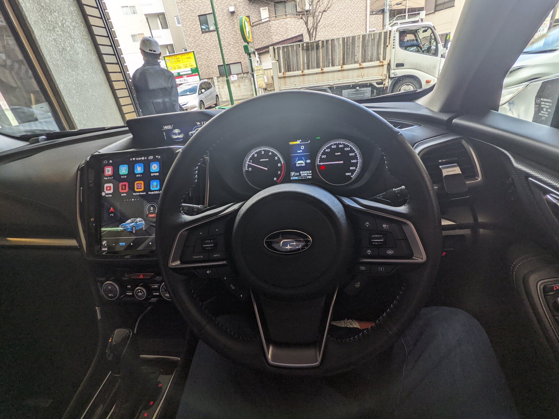 スバルXV ナビ交換 Android搭載ナビでアプリを利用
