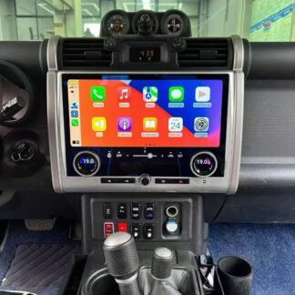 FJクルーザー CarPlay後付け 取付例 13インチ画面にApple CarPlay